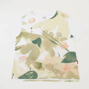 UNIQLO Pikmin Graphic T-Shirt
